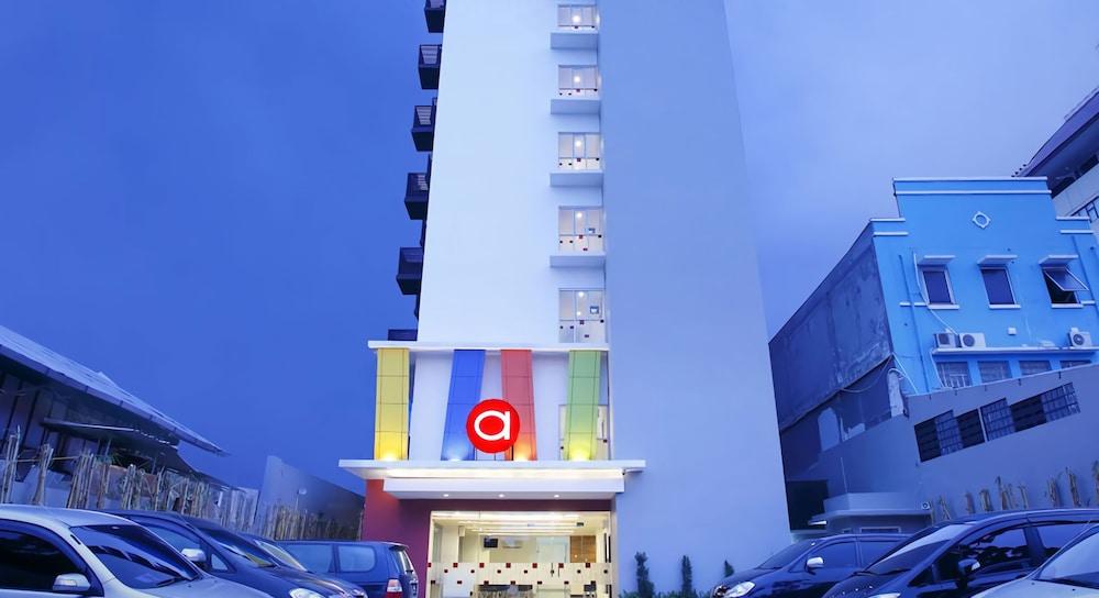 Amaris Hotel Pancoran Jakarta Exteriör bild