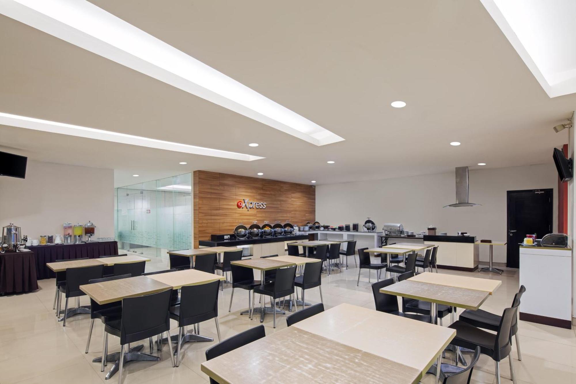 Amaris Hotel Pancoran Jakarta Exteriör bild